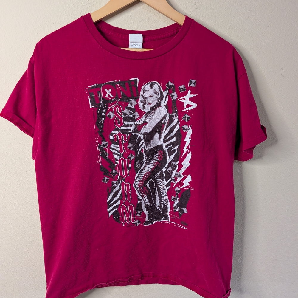 Toni Storm Graphic T-Shirt Womens Large Red AEW Wrestling Tee